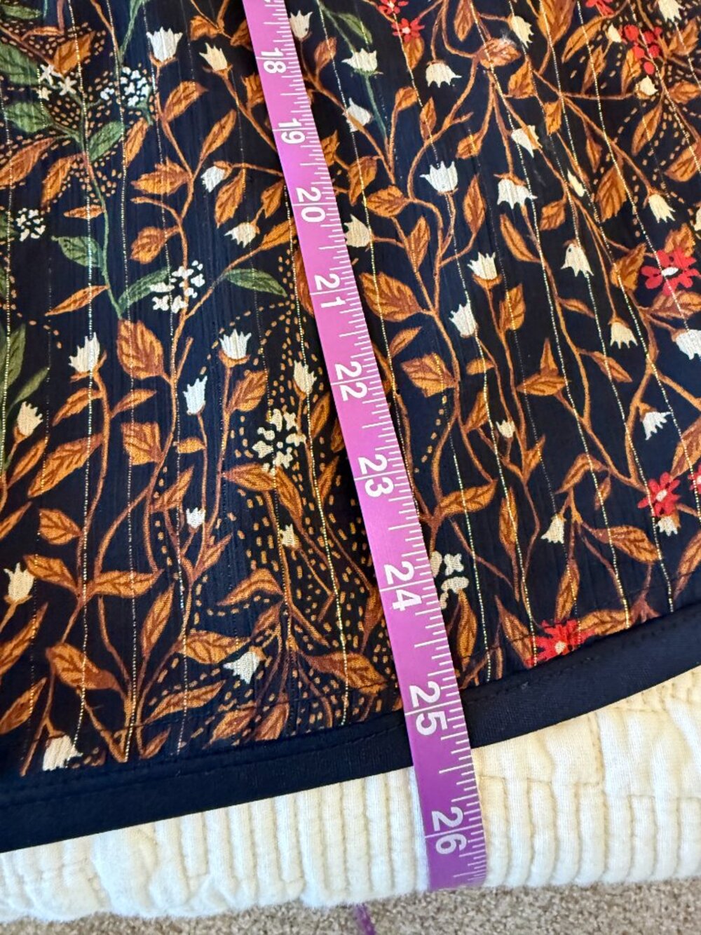 Maurice's beautiful long-sleeve floral blouse with a ruffled neckline. Size 1x - Picture 8 of 8